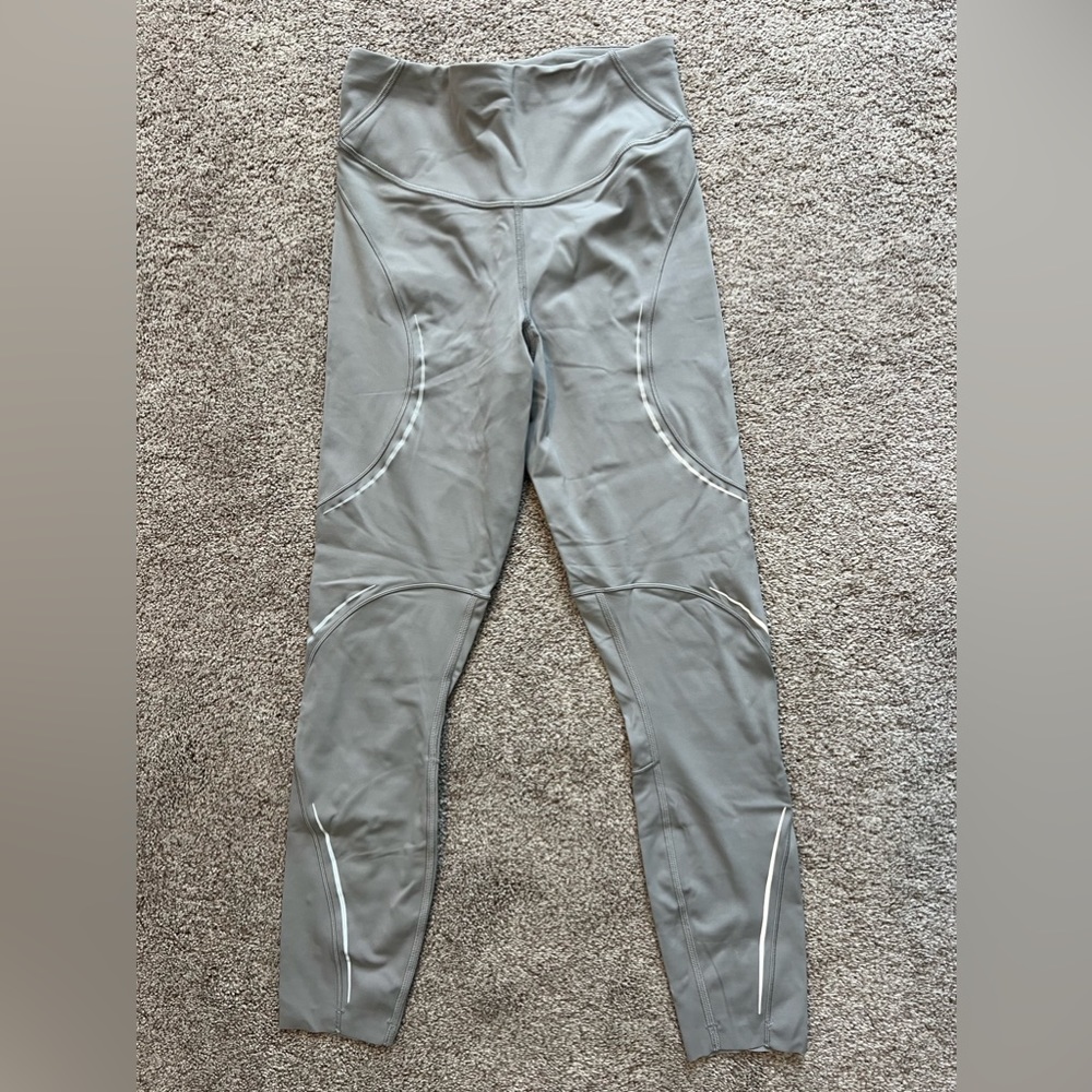 Lululemon Base Pace High-Rise Reflective Tight 25”